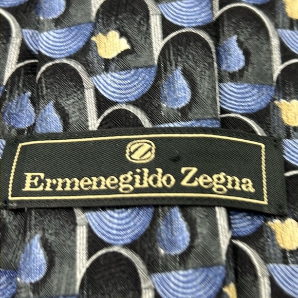 Men's Ermenegildo Zegna 100%  Silk Designer Cravat Tie - Picture 3 of 7